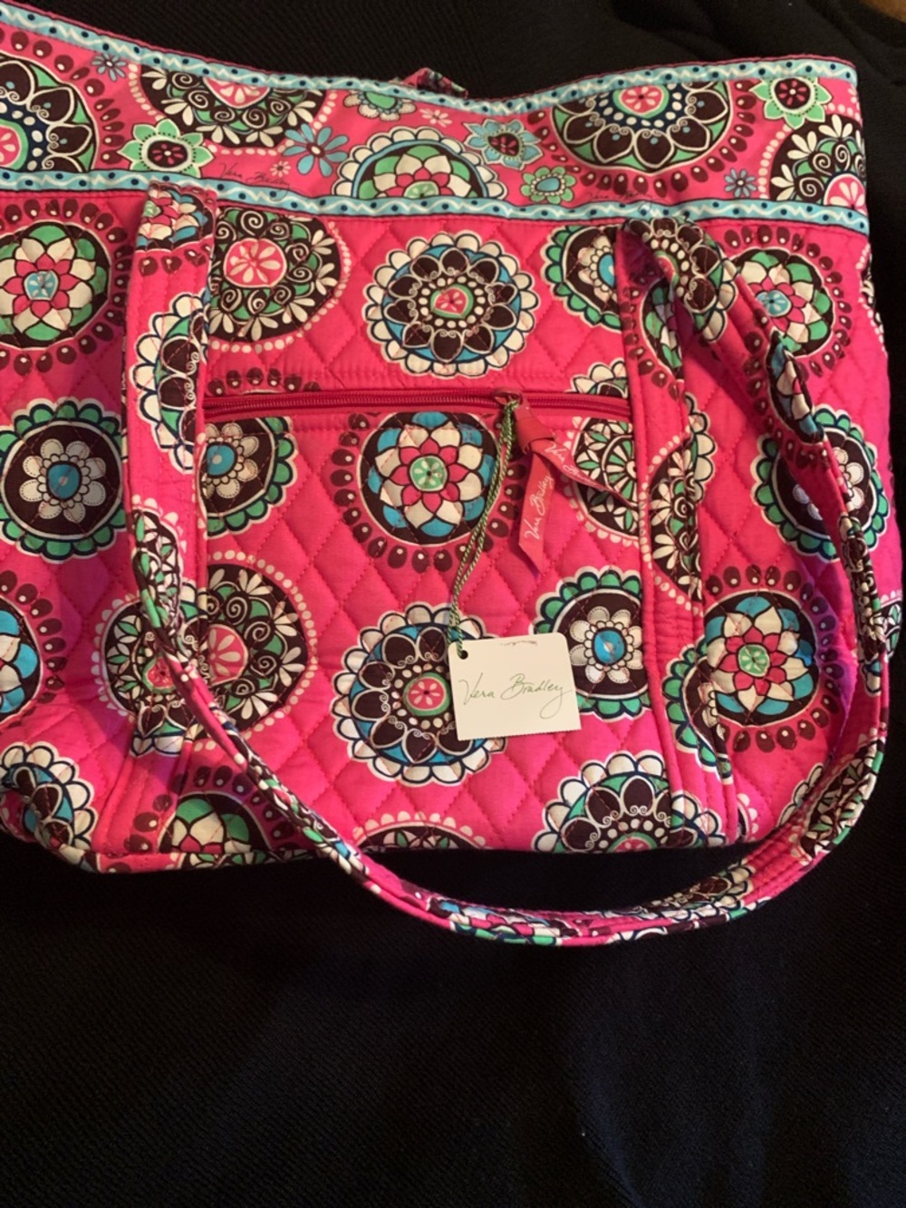 Vera Bradley Quilted Vera Tote in Cupcake Pink Pattern